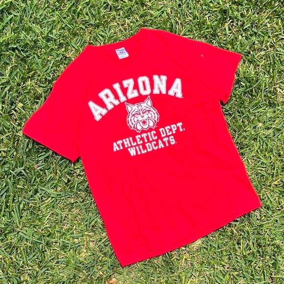 Vintage 2000s University of Arizona Jerzees Classic Red T-Shirt - Picture 2 of 3